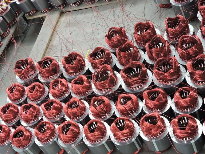 1吨 pampers 价格在中国音乐会舞台驳船销售桁架电机钢丝绳葫芦